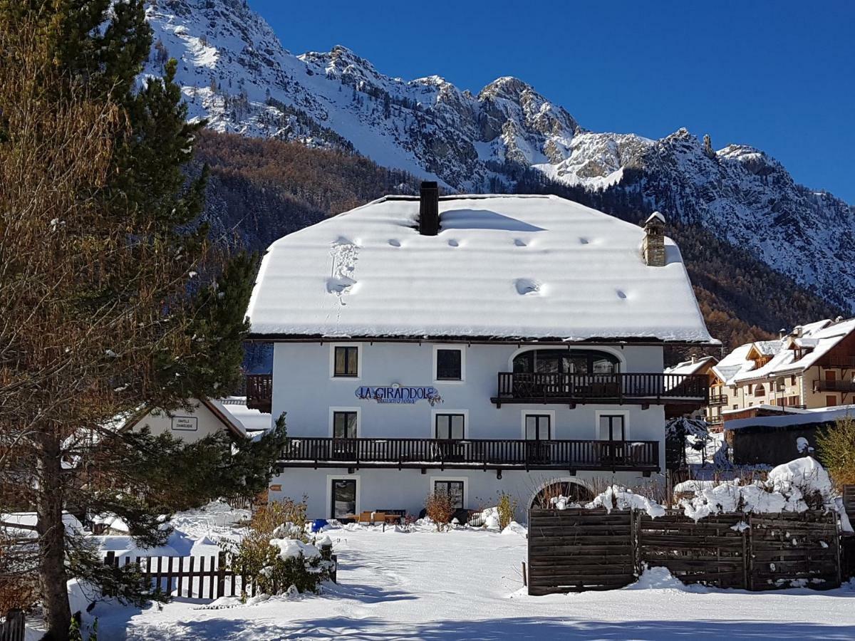 La Girandole Chambre D'Hotes Et Location D'Appartement Arvieux Esterno foto