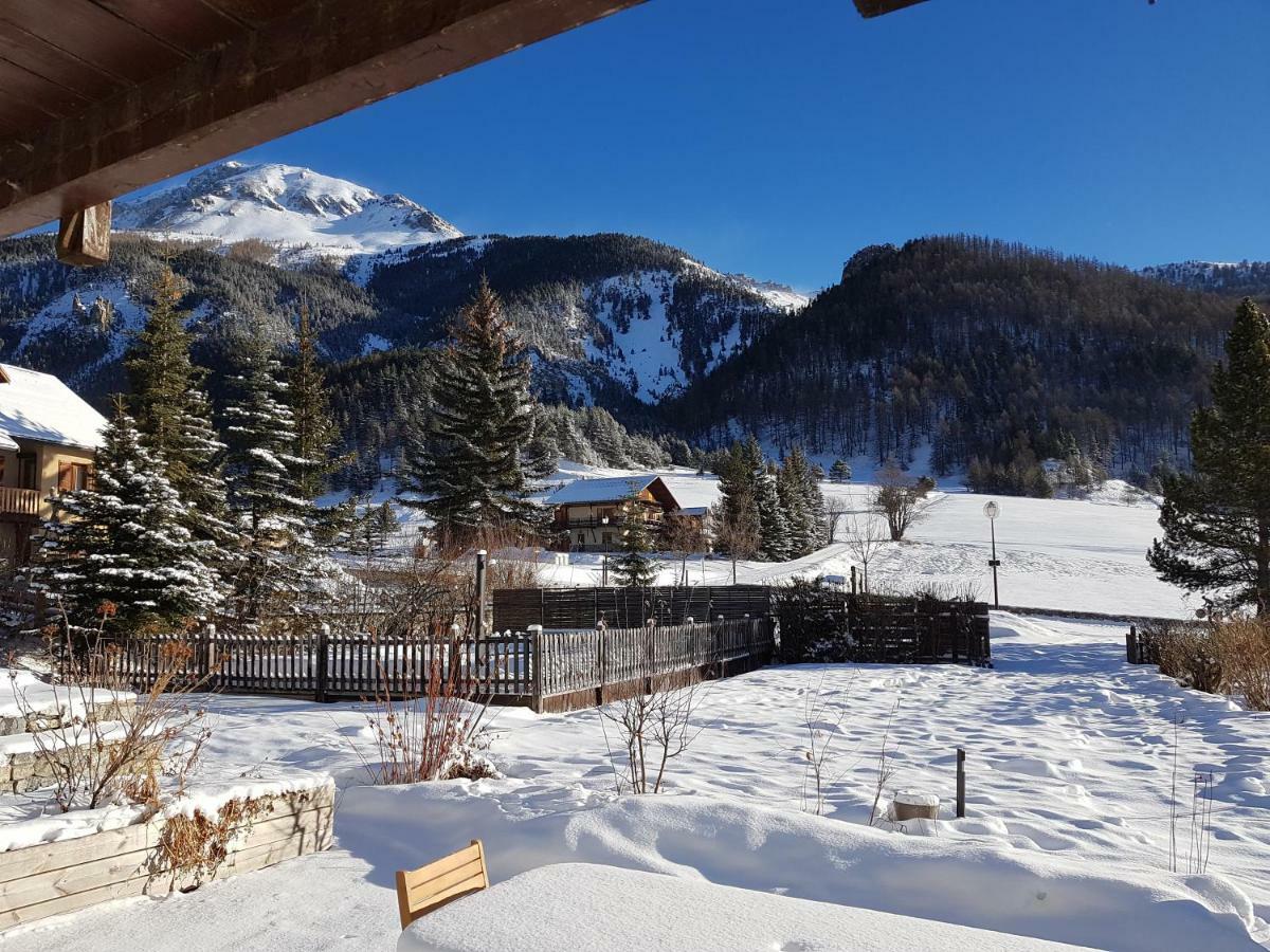 La Girandole Chambre D'Hotes Et Location D'Appartement Arvieux Esterno foto